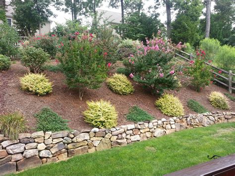 backyard hill landscaping ideas